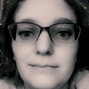 Meet your Posher, Tisha